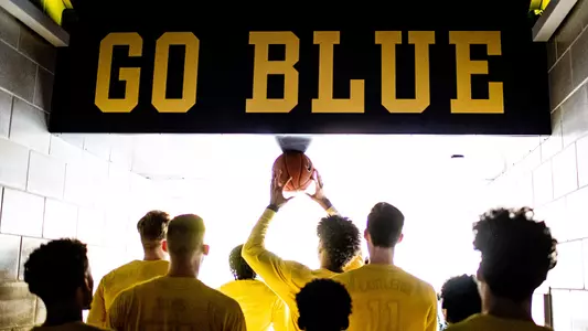 Men's Basketball in the Tunnel Generic