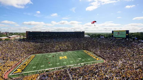 Military Appreciation Parachute Jump Flag