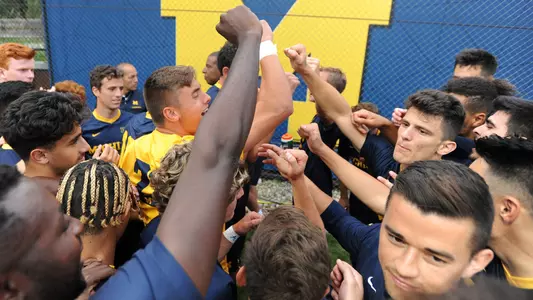 Team Huddle generic 2019