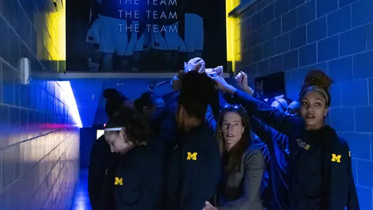 Women's Basketball Team Huddle Tunnel Generic