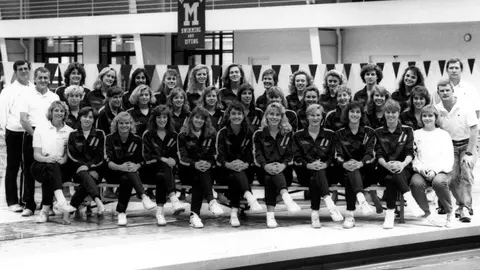 Women's Swimming and Diving Team Photo 1989-90