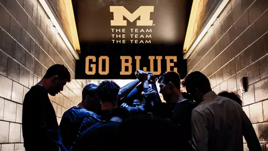 Men's Basketball Team Tunnel Generic