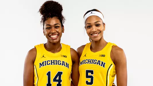 Akienreh Johnson (left) and Kayla Robbins