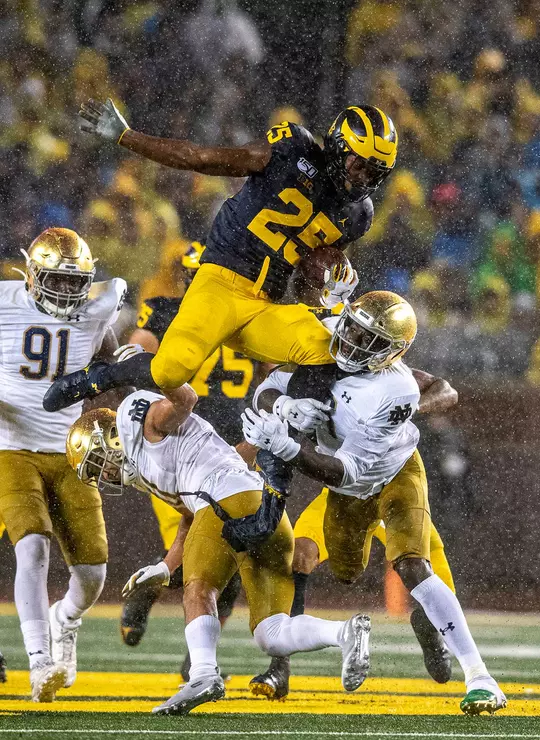 2019-20 Photos of the Year (Eric Bronson) -- Leap of Faith