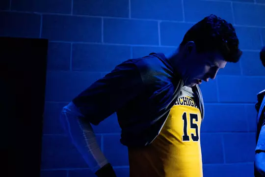 2019-20 Photos of the Year (Eric Bronson) -- Calm Before the Storm (Jon Teske)