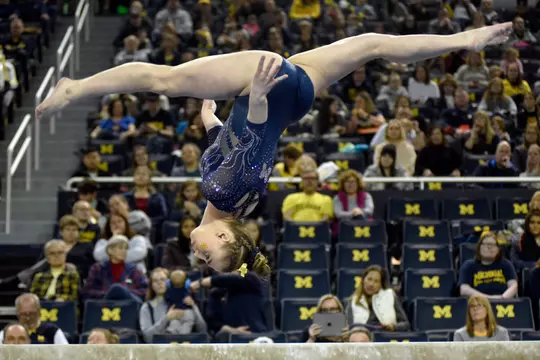 2019-20 Photos of the Year (Jose Juarez) -- To a 'T'