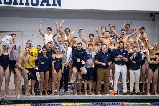 2019-20 Photos of the Year (Austin Thomason) -- Make Some Noise