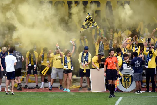 2019-20 Photos of the Year (Jose Juarez) -- Maize Haze