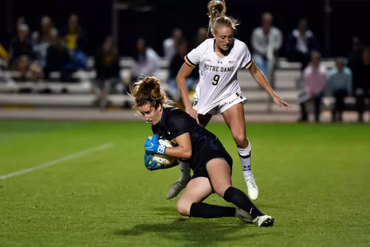 2019-20 Photos of the Year (Jose Juarez) -- Hold on Tight