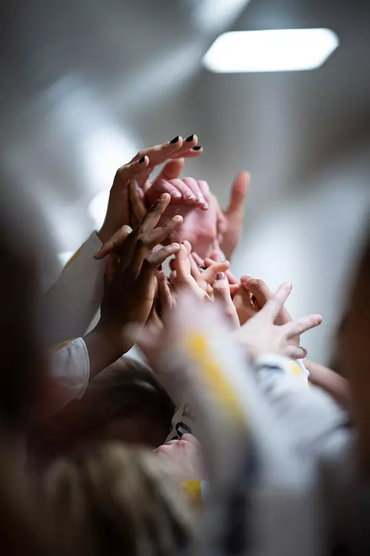 2019-20 Photos of the Year (Austin Thomason) -- Hands In