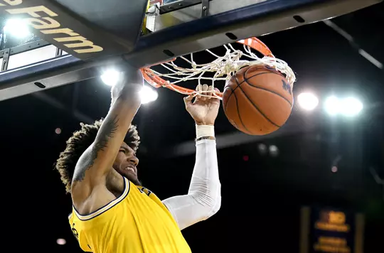 2019-20 Photos of the Year (Lon Horwedel) -- Throwing it Down