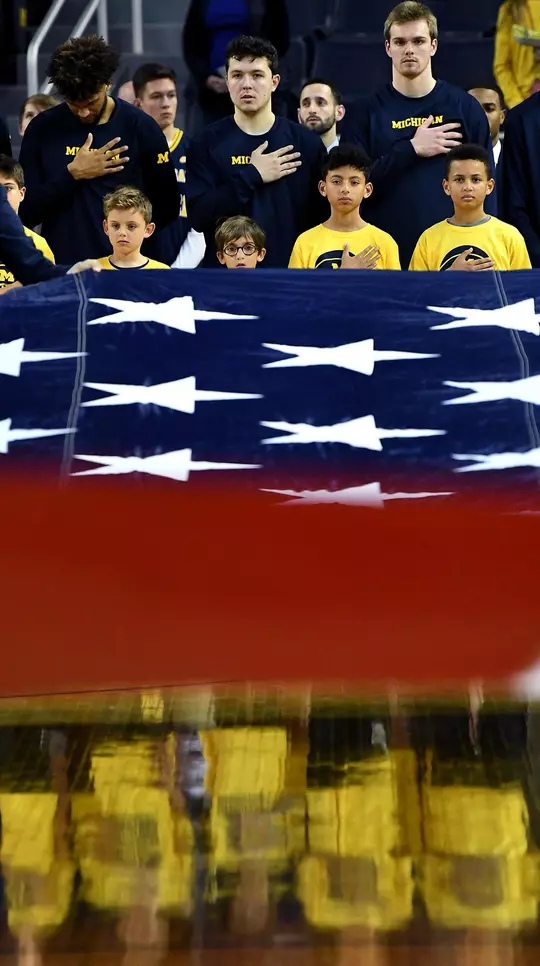 2019-20 Photos of the Year (Lon Horwedel) -- Oh, Say Can You See?