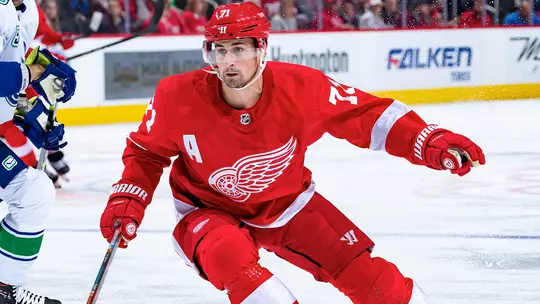 Dylan Larkin (Detroit Red Wings)