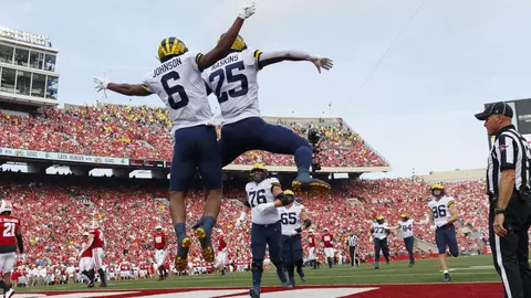Football Touchdown Celebration Generic (USATSI)