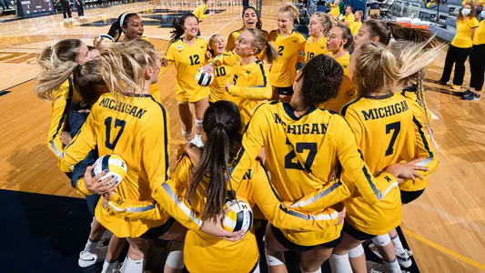 Volleyball Team Huddle Generic