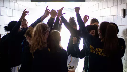 Women's Basketball Team Huddle Tunnel Generic