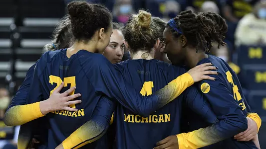 Volleyball Team Huddle Generic