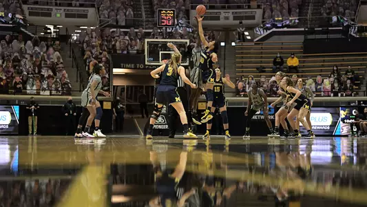 Women's Basketball Tipoff