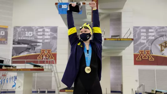 Olivia Carter (Walt Middleton)