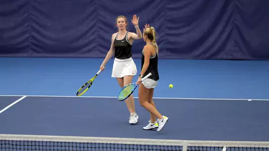 Kari Miller, Bella Lorenzini