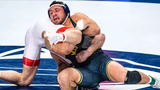 Myles Amine (Sam Janicki)