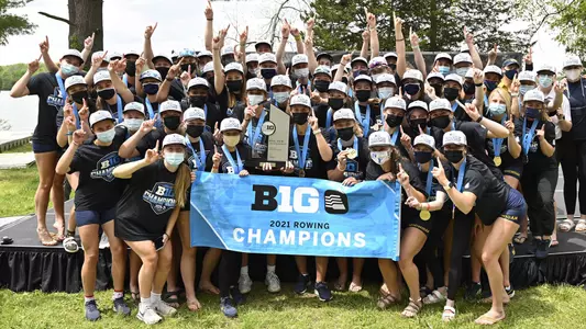 Rowing 2021 Big Ten Champions Team Photo (Marc Lebryk/Big Ten Conference)