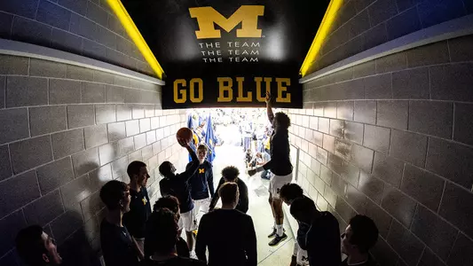 Men's Basketball Team Huddle Tunnel Generic
