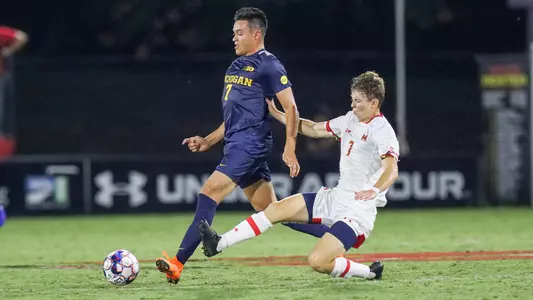 Derick Broche (Roger Wimmer)