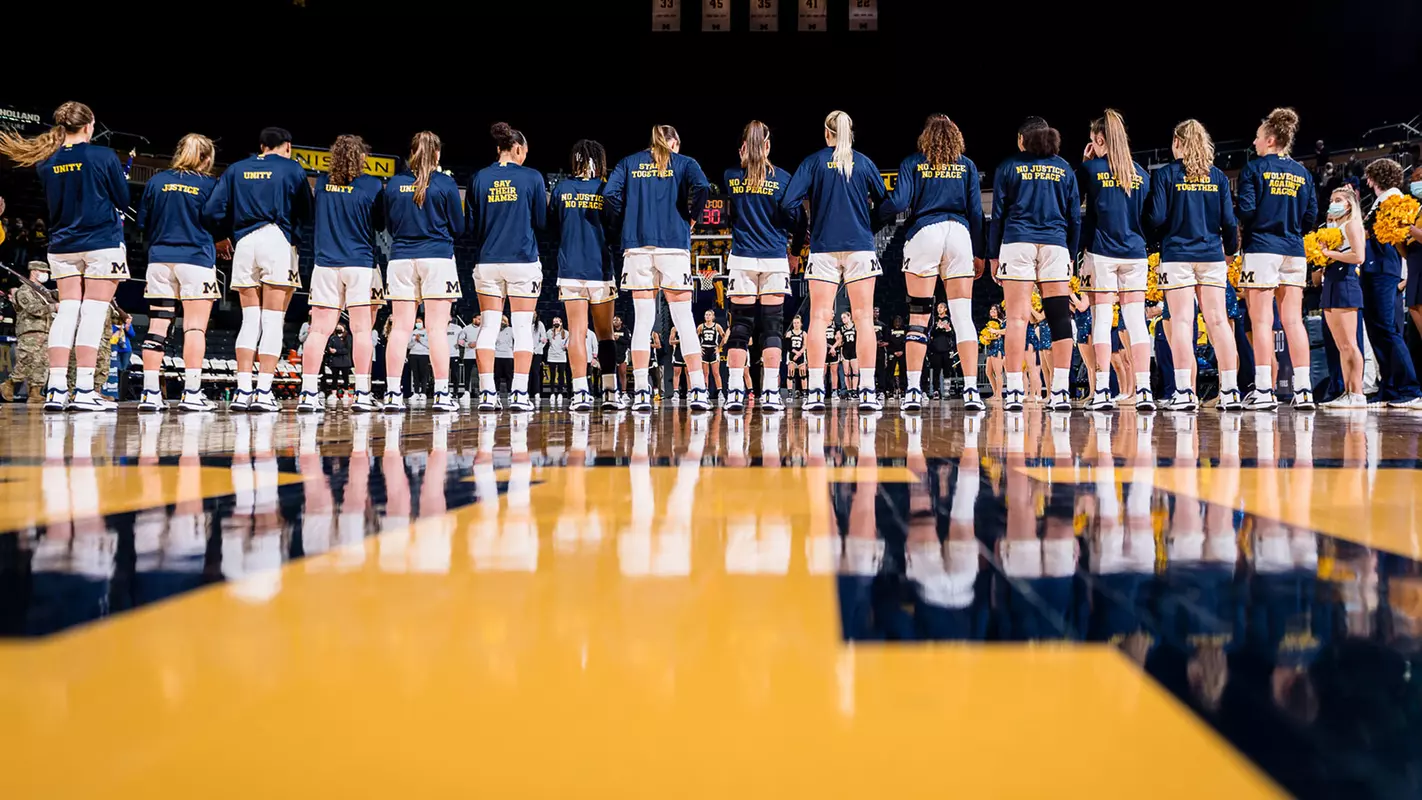 Women's Basketball Team Lineup