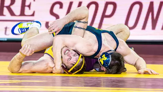 Patrick Brucki (Sam Janicki)