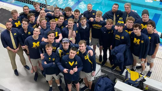 2022 Men's Swimming and Diving Team at Big Ten Championships