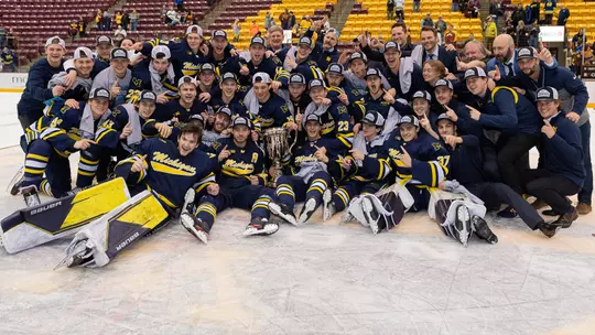Ice Hockey Big Ten Tournament Team Photo