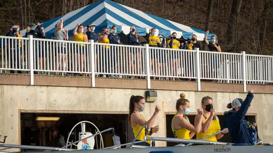 Rowing Boathouse Fans (WITH MASKS) Generic