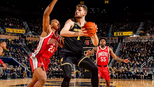 Hunter Dickinson vs. Ohio State