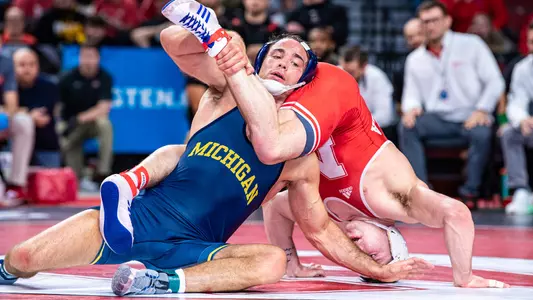 Logan Massa (Sam Janicki)