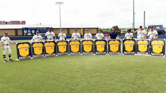 Baseball 2022 Senior Day Photo