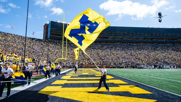 Michigan Stadium Big House Block M flag generic