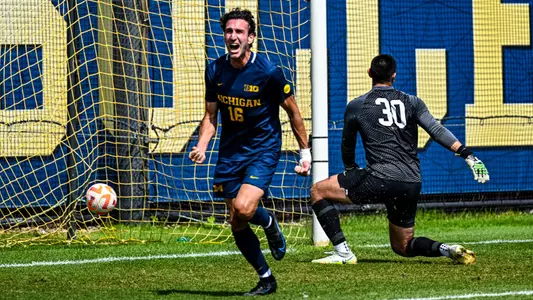 Christian Pulselli (Sam Janicki)