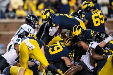 Football vs. Hawai'i