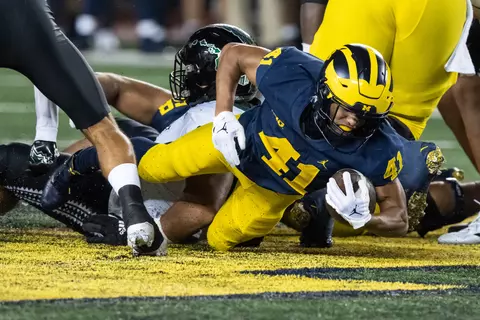 Football vs. Hawai'i