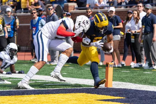 Visual Recap: vs. UConn - Blake Corum