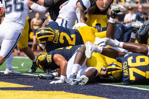 Visual Recap: vs. UConn - Blake Corum