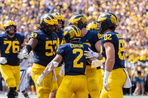 Visual Recap: vs. UConn - Blake Corum