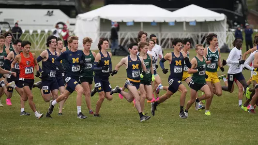 Men's Cross Country team