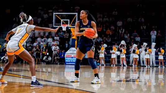 Laila Phelia (Toledo Athletics)