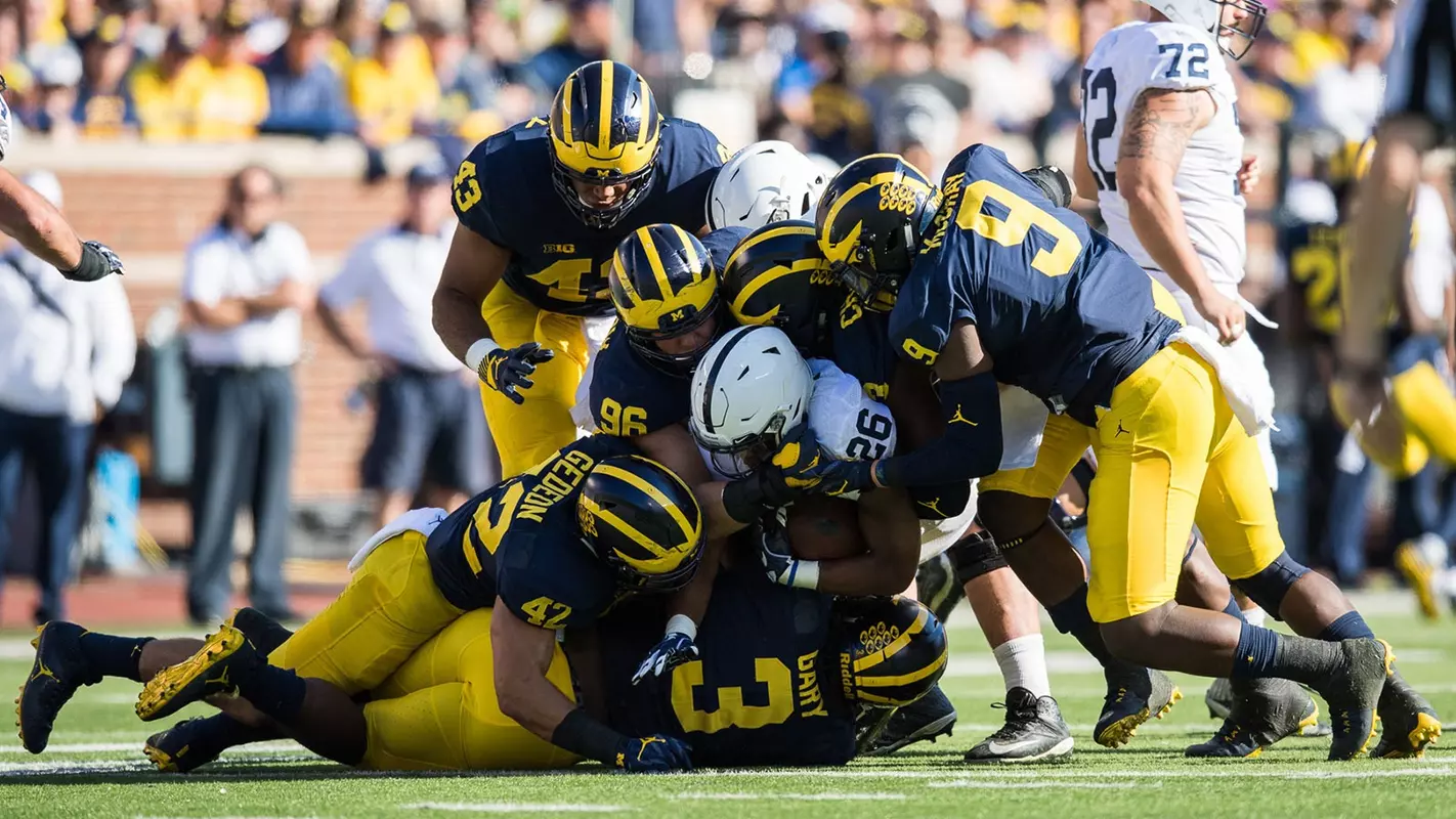 Football Defense vs. Penn State