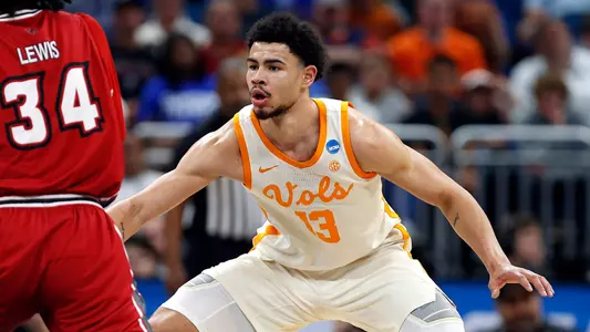 Olivier Nkamhoua (Tennessee Athletics)