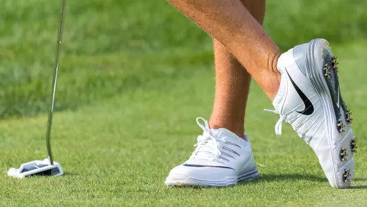 Men's Golf Shoes and Putter