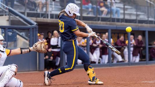 Lilly Vallimont - Softball - University of Michigan Athletics