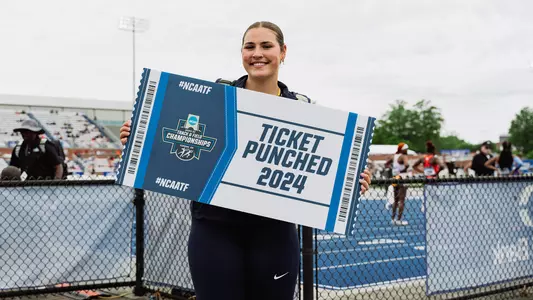 Emma Yungeberg (Robin Hsaio)